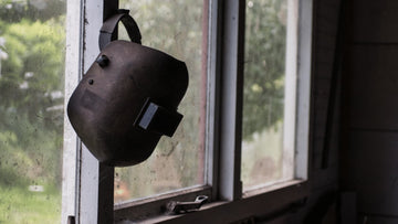 Pancake Welding Hoods: Guide to Features, Benefits, and Buying Tips