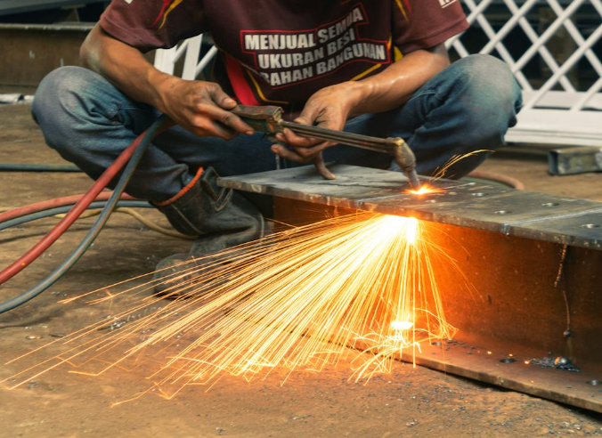 how to use a cutting torch